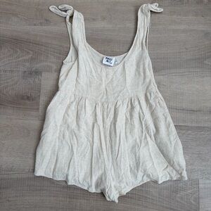 Princess Polly women’s tie straps linen rayon bled romper with pockets. size US0